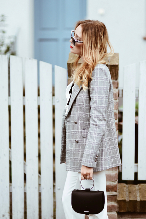 checkered-jacket-street-style-street-fashion-outfit-idea