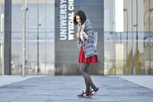 red-skirt-street-fashion