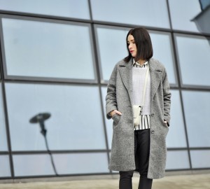 grey-coat-street-fashion