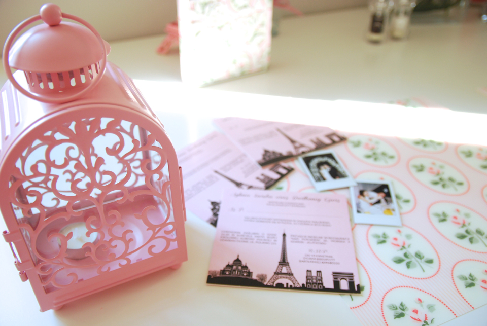 wedding-invitations-eiffel-tower