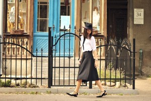 midi-skirt-street-fashion
