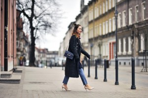 cropped-jeans-street-style