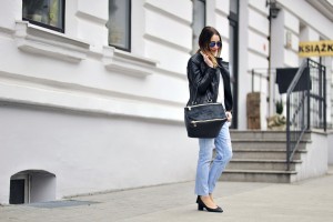 white-shirt-street-style