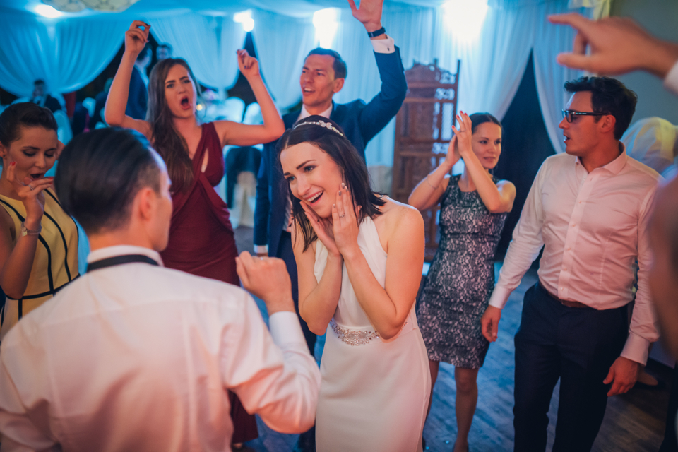 how-to-choose-music-for-a-wedding
