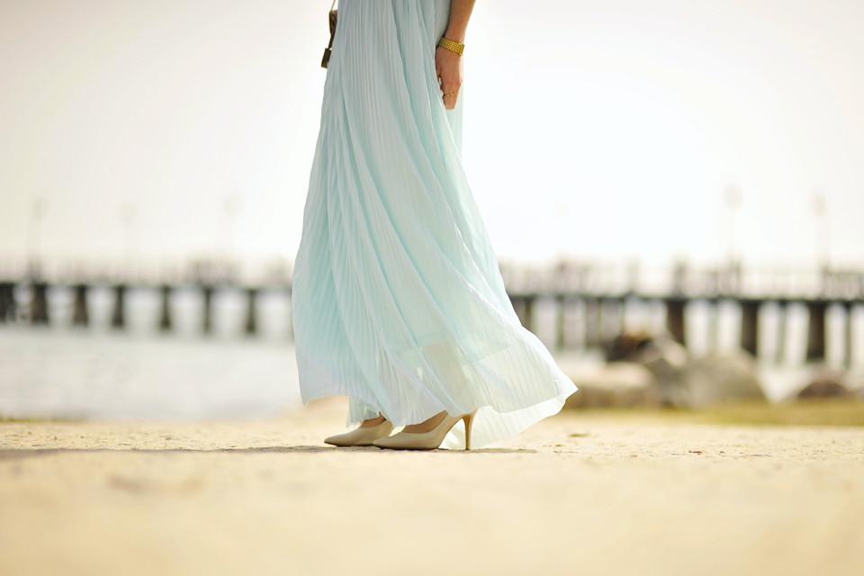 maxi-pleated-dress-outfit-fashion-blogger