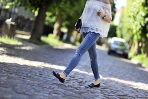 frayed-jeans-street-style