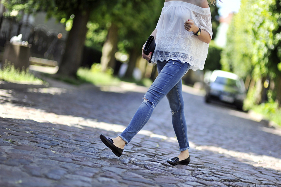 frayed-jeans-street-style