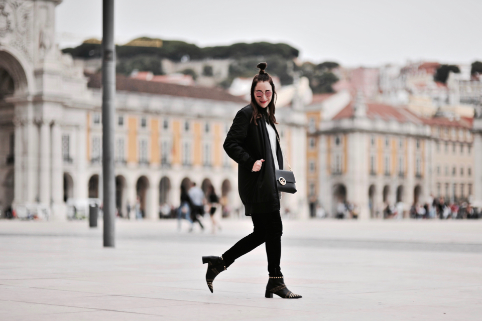 long-bomber-jacket-street-style