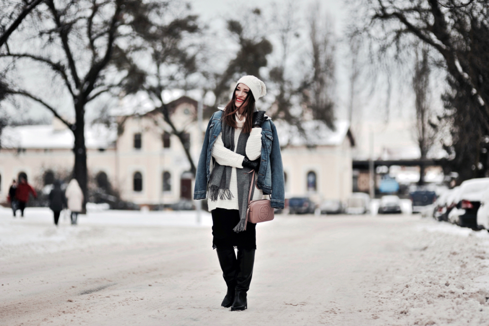 shearling-denim-jacket-street-style