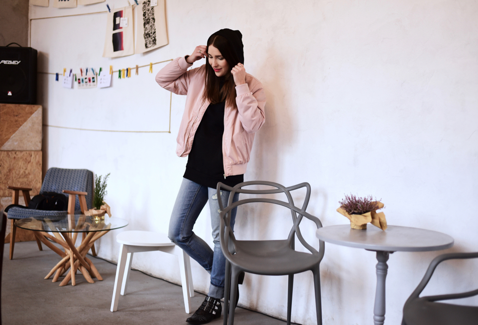 pink-bomber-jacket-outfit-street-style