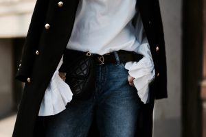 frill-sleeves-street-style-outfit