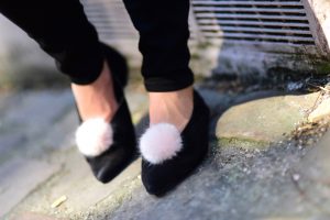 pompony-do-butów-buty-z-pomponami