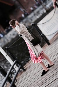 apc-paris-bag-half-moon-outfit