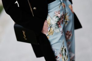 floral print pants street style street fashion outfit idea