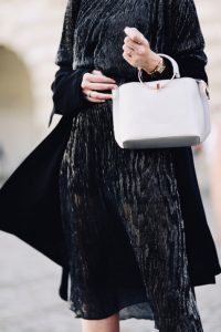 blogerka-w-ciąży-stylizacje-co-nosić-w-ciąży-stylizacja